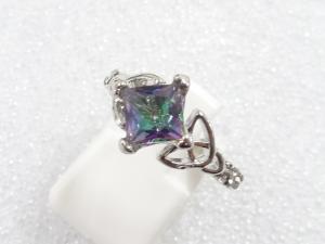 色石　指輪(12.5号)